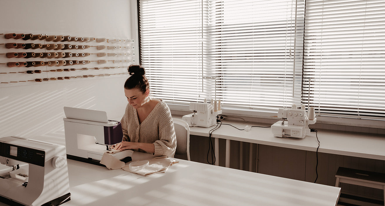 naaiatelier waar kinderkleding op maat wordt gemaakt.